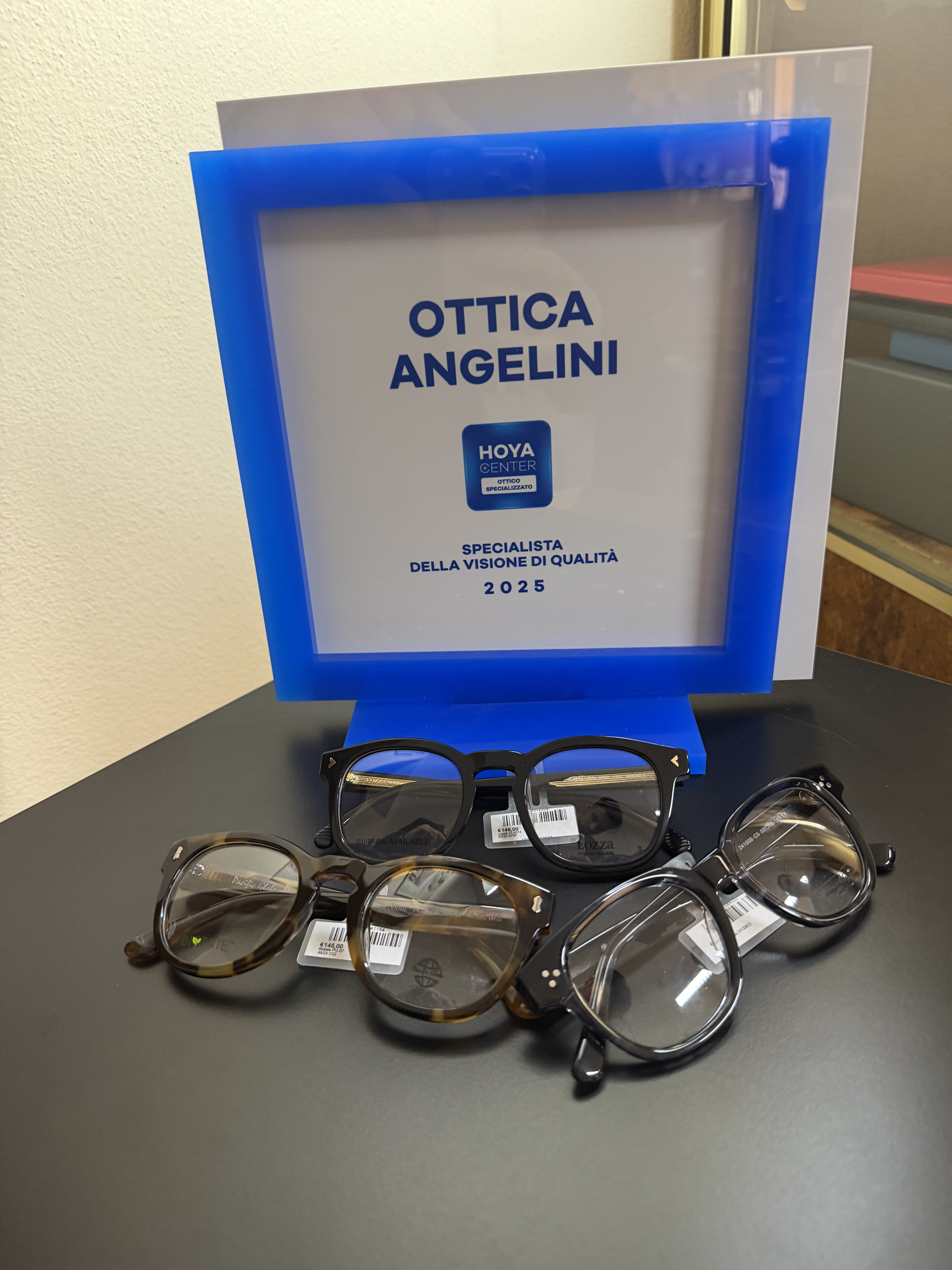 Occhiali da vista e da sole